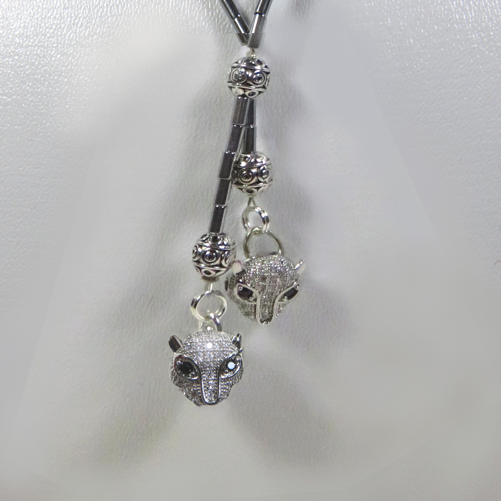 Sautoir aux DEUX PANTHERES – Image 2